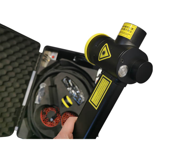 Luggage type of pulse laser cleaner